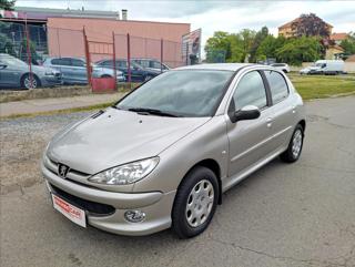 Peugeot 206 1,4 HDi hatchback