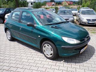 Peugeot 206 1,1 i  KLIMATIZACE hatchback