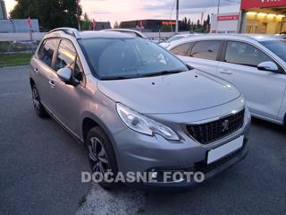 Peugeot 2008 1.2 PT, ČR hatchback