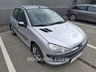 Peugeot 206 1.1i, ČR hatchback
