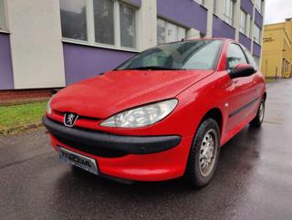 Peugeot 206 1,1i / servo / pneu / ČR / hatchback