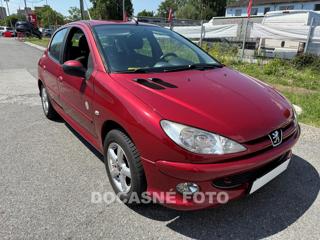 Peugeot 206 1.4i, ČR hatchback