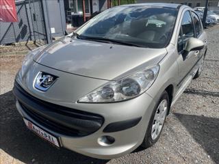 Peugeot 207 1,4 HDi 5P Trendy  Výhřev,Serv hatchback