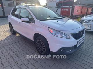 Peugeot 2008 1.2PT, ČR hatchback