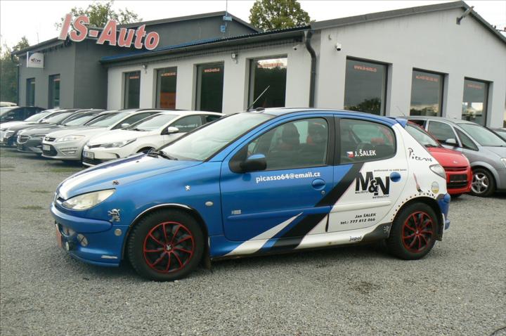 Vůz s VIN VF32A8HXF44250869