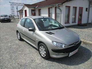 Peugeot 206 1,4 i, klima, serv.kniha, CZ hatchback