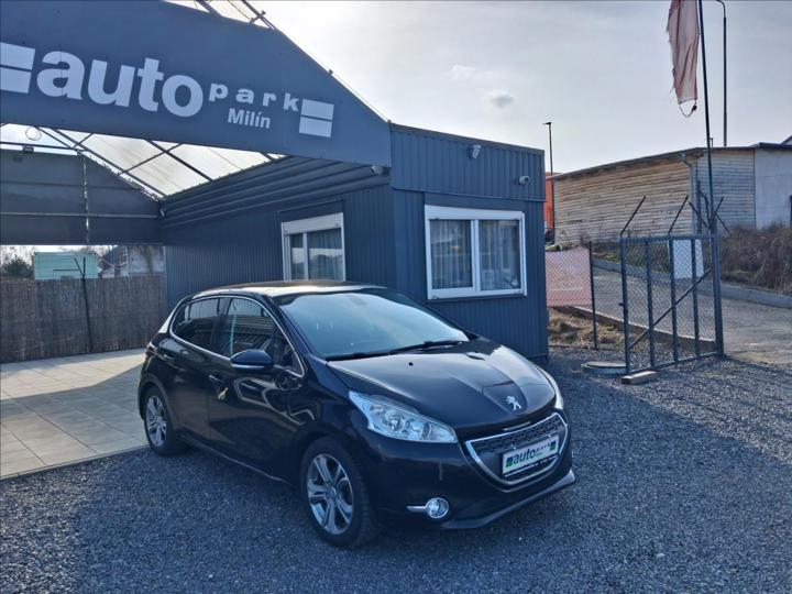 Vůz s VIN VF3CC9HD8DT111821