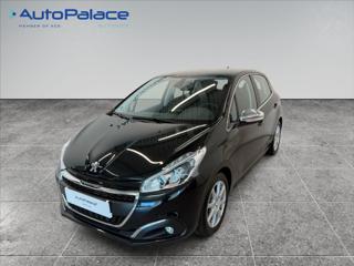 Peugeot 208 1,2 i AT servisní kniha hatchback