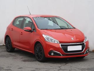 Peugeot 208 1.6 BlueHDi 73kW hatchback