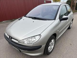 Peugeot 206 1,4 i ROZVODY SPOJKA NOVÉ PNEU hatchback