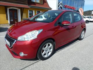 Peugeot 208 1,4 VTi Access 95k MAN5  Lucifer Red hatchback