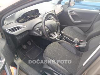 Peugeot 2008 1.2 PT kombi