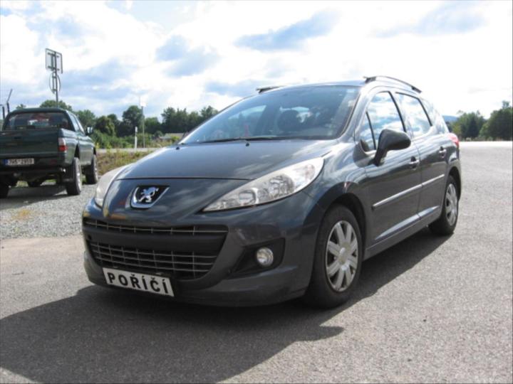 Vůz s VIN VF3WE8FP0CE047583