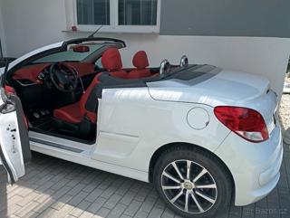 Peugeot 207 cc 16 v benzín kabriolet