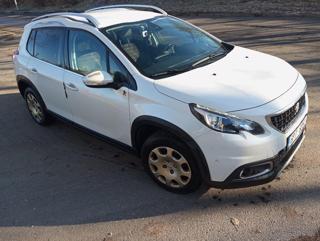 Peugeot 2008 1,6   Blue HDI MPV