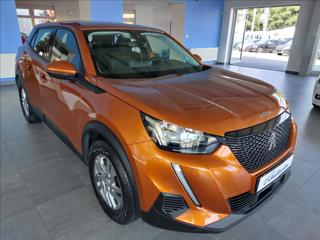 Peugeot 2008 1,2   PureTech,1.MAJITEL,ČR,SERVISKA SUV