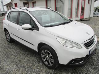 Peugeot 2008 1,2 PureTech, klima, tažné, CZ SUV