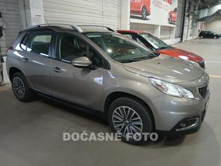 Peugeot 2008 1.2 PT, 1.maj, ČR SUV