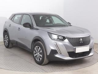 Peugeot 2008 50 kWh 100kW SUV