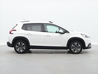 Peugeot 2008 1,2 PT 110k Automat CZ Tažné SUV - Foto 8