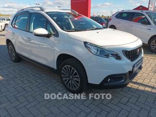 Peugeot 2008 1.2 PT, ČR SUV