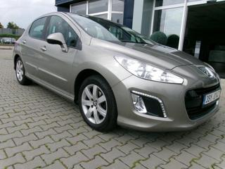 Peugeot 308 1.6 HDI Premium hatchback