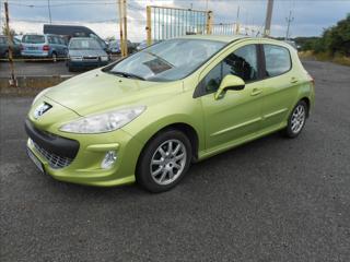 Peugeot 308 1,4 70 kW  CZ  Serviska KLIMA hatchback