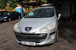 Peugeot 308 1.6i 88 kW klima hatchback