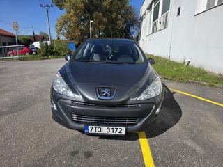 Peugeot 308 1.6i TAŽNÉ hatchback