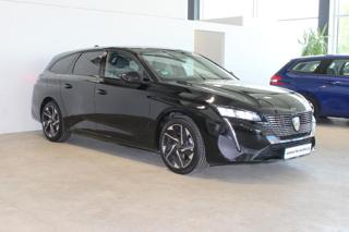 Peugeot 308 1.2i,ALLURE PACK,130HP,DPH,ČR kombi