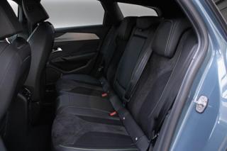 Peugeot 308 SW GT Hybrid 145 e-DCS6 kombi - Foto 7