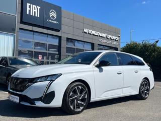 Peugeot 308 1.2 130k ALLURE ZÁRUKA ČR DPH kombi