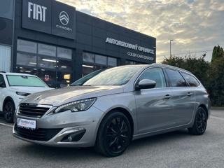 Peugeot 308 1.2 130k SERVIS ZÁRUKA KAMERA kombi