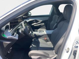Peugeot 3008 GT Hybrid 145 e-DCS6 SUV - Foto 9