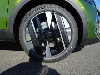 Peugeot 408 GT Plug-in HYBRID 240k e-DCS7 liftback - Foto 9