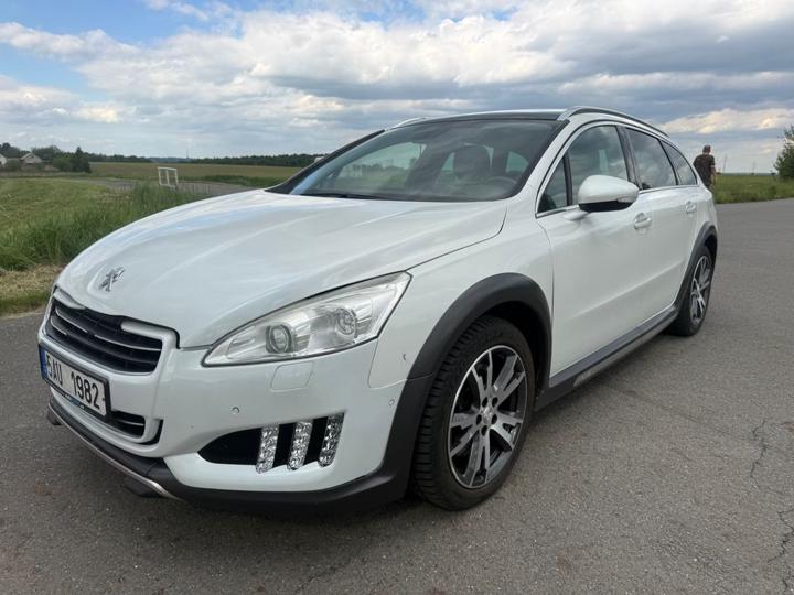 Vůz s VIN VF38URHC8EL033291