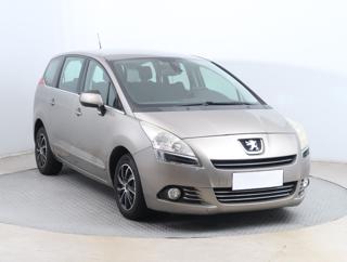 Peugeot 5008 1.6 HDi 82kW MPV
