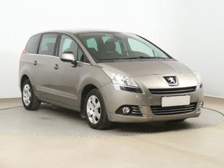 Peugeot 5008 1.6 HDi 82kW MPV
