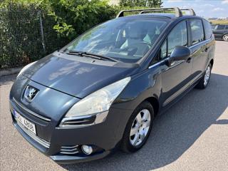 Peugeot 5008 1,6 HDi KLIMA PANO TZ 2 x KOLA MPV