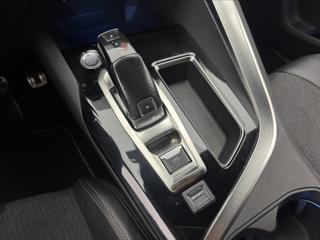 Peugeot 5008 2,0 GT AT 7MÍST PANO LED TAŽNÉ MPV - Foto 26