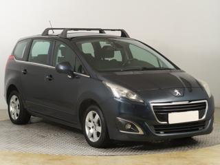 Peugeot 5008 1.6 HDi 84kW MPV