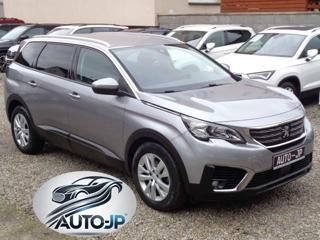 Peugeot 5008 HDI-96  7-míst LED 17ALU  NAVI SUV