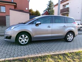 Peugeot 5008 1,6 eHDi 7míst, AUTOMAT, SUV