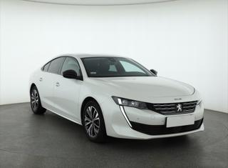 Peugeot 508 Hybrid 225 165kW sedan