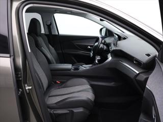 Peugeot 5008 1,2 PT 96kW Allure PANO 7-míst SUV - Foto 12