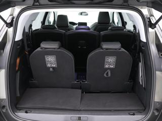 Peugeot 5008 1,2 PT 96kW Allure PANO 7-míst SUV - Foto 10