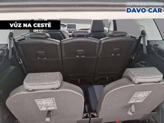 Peugeot 5008 1,2 PT 96kW Allure PANO 7-míst SUV - Foto 3