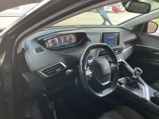 Peugeot 5008 1,2 PT 96kW Allure PANO 7-míst SUV - Foto 7