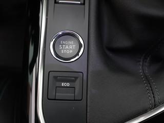 Peugeot 5008 1,2 PT 96kW Allure 7-Míst DPH SUV - Foto 23