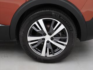 Peugeot 5008 1,2 PT 96kW Allure 7-Míst DPH SUV - Foto 25
